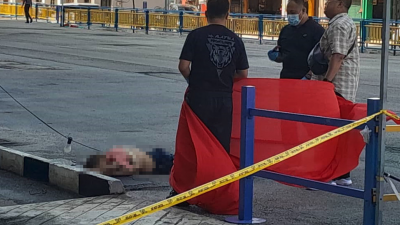 1名乐龄女士从新光大广场高处坠楼，当成死亡。